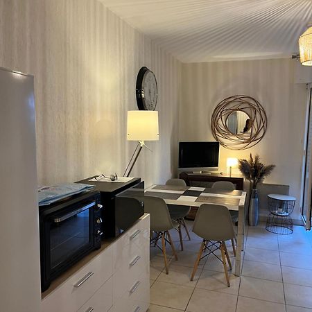 Appartement T2 Avec Terrasse Centre Ville D'Aix En Provence Екс ан Прованс Екстериор снимка
