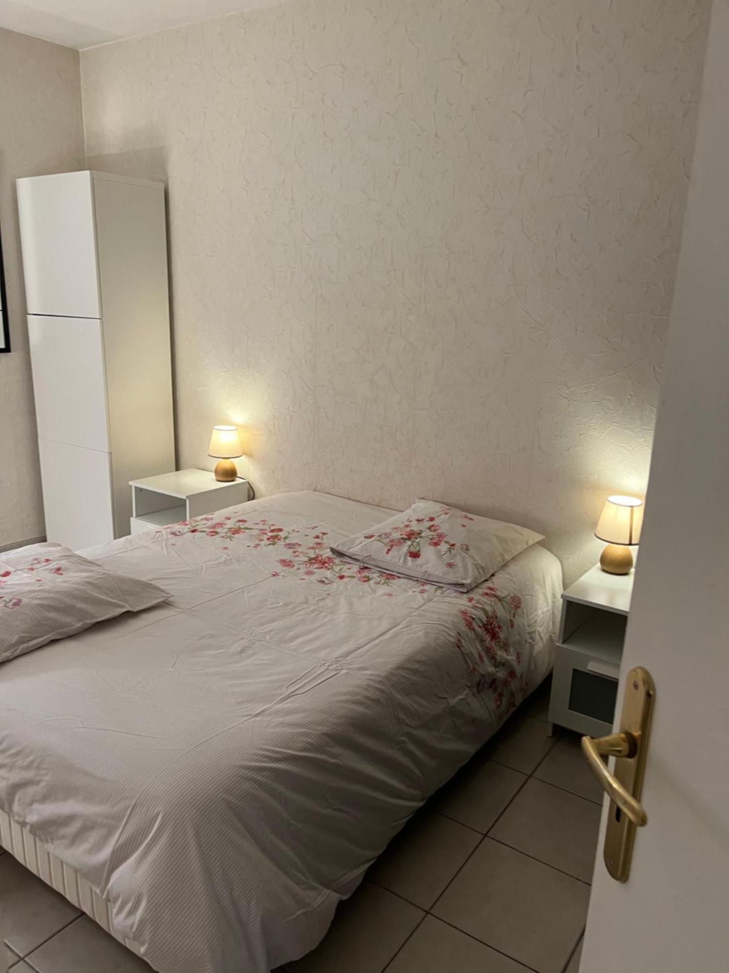 Appartement T2 Avec Terrasse Centre Ville D'Aix En Provence Екс ан Прованс Екстериор снимка